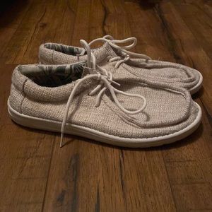 Cull4U slip on Shoes. Size 41